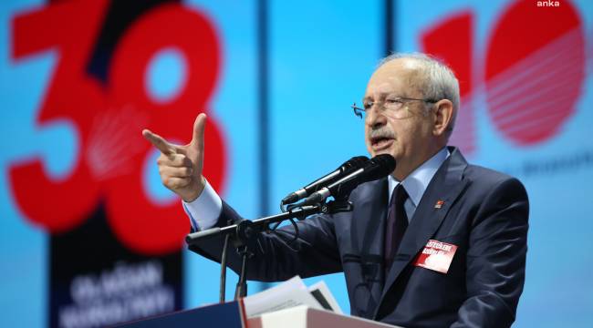 KILIÇDAROĞLU: GENEL BAŞKANLIK GÖREVİNE SEÇİLEN YENİ GENEL BAŞKANIMIZ ÖZGÜR ÖZEL’İ KUTLUYOR, BAŞARILAR DİLİYORUM