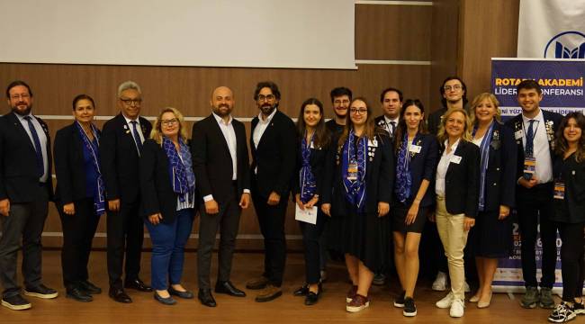 Rotary Akademi’den Liderlik Konferansı