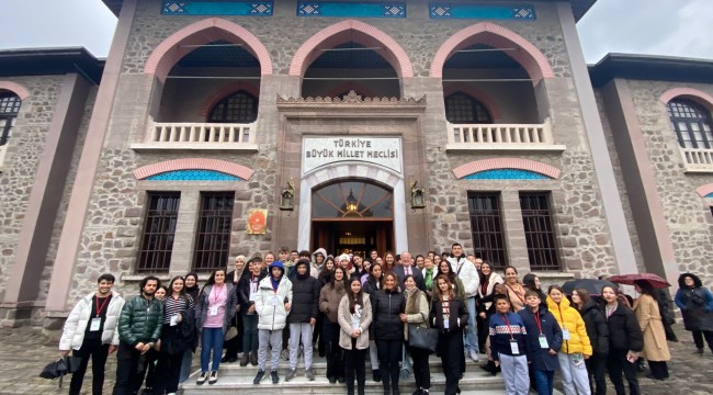 Rotaryenlerden geleneksel Atatürk buluşması