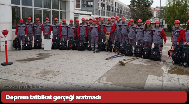 Deprem tatbikat gerçeği aratmadı