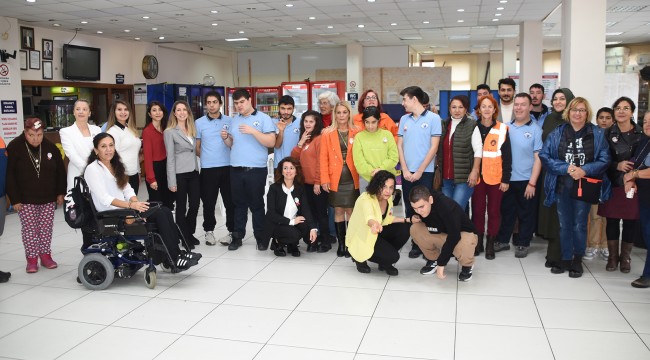 Foça'da engelliler günü etkinliği