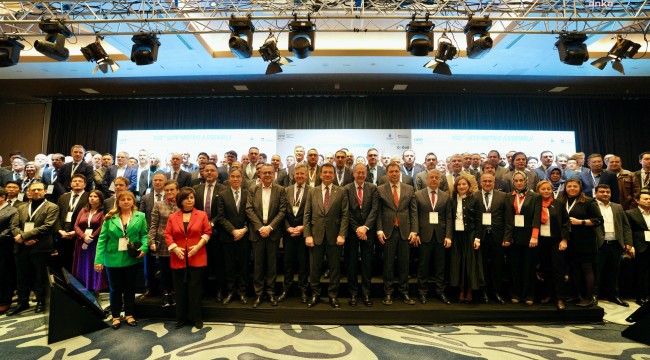 İMAMOĞLU, 100’ÜNCÜ DÜNYA METROLAR ZİRVESİ'NDE KONUŞTU: "RAYLI SİSTEM AĞIMIZ 2050 YILINDA 740 KİLOMETREYE ÇIKACAK. TEMEL HEDEFİMİZ; GELECEK NESİLLERE KOLAY VE MUTLU YAŞAYACAKLARI BİR ŞEHİR BIRAKABİLMEK"