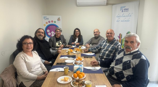 İzmir Kent Konseyleri Birliği Yürütme Kurulu toplantısı gerçekleştirildi