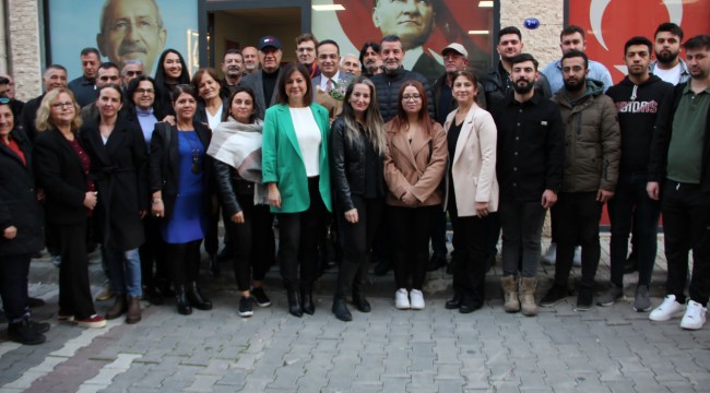 Olgun Atila’ya Narlıdere ve Balçova’dan tam destek