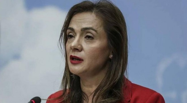 İstifa eden Battal İlgezdi&#039;nin eşi Gamze Akkuş İlgezdi: Ölünceye kadar CHP’deyim