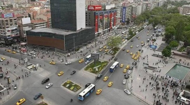 Siyasi partilerden peş peşe erteleme: CHP 'Anayasaya Saygı' mitingini de iptal etti