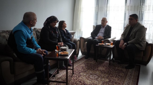 CHP Kemalpaşa depremzedeleri unutmadı