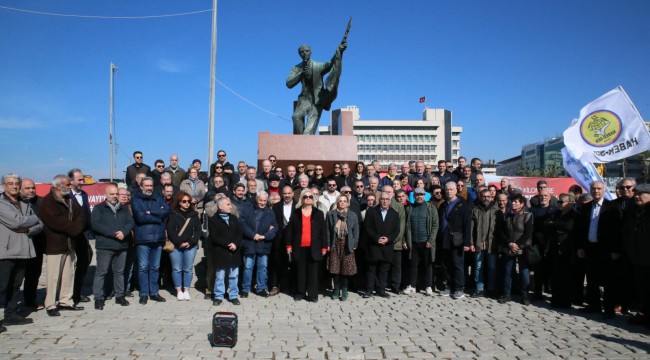 İzmirli Gazeteciler'den 'Süleyman Gençel' eylemi