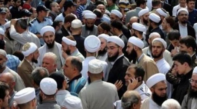 Komisyondan geçti: Tarikatlar kişisel bilgilerimize erişebilecek