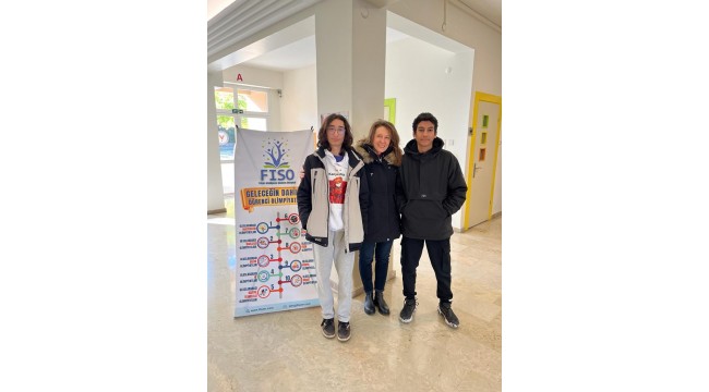 KOSBİ Zülfü Mevlüt Çelik MTAL Öğrencilerine Altın Madalya