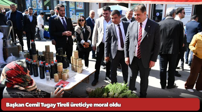 Başkan Cemil Tugay Tireli üreticiye moral oldu