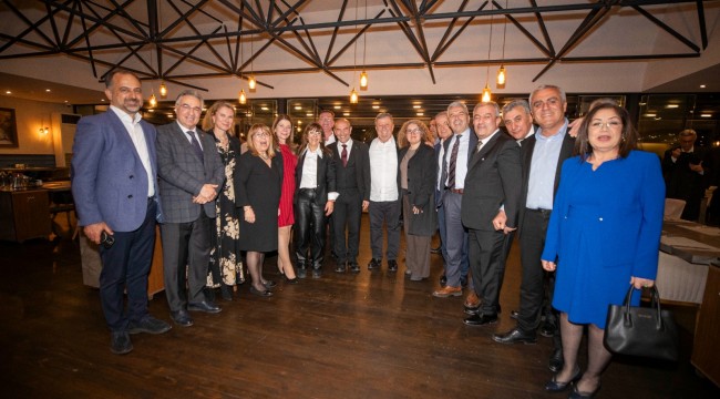 Başkan Soyer meclis üyelerini konuk etti
