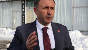 CHP'den istifa eden belediye başkan adayı AKP'ye katıldı