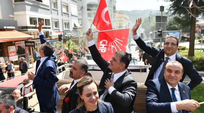 CHP Genel Başkanı Özel: Firesiz şekilde sandığa giderek geleceğiniz için oy kullanın