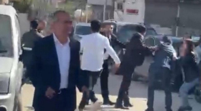 Cizre'de AK Partililer İYİP'li sandık görevlilerine saldırdı