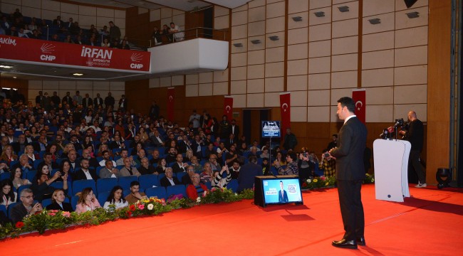 İrfan Önal, Bayraklı’ya yakışan projeleri açıkladı