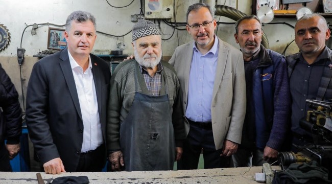 Kasapoğlu Bergama’ya Şehir Stadyumu müjdesi verdi