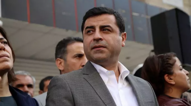 Demirtaş Erdoğan’a seslendi: Van kararına &#039;dur&#039; demenizi bekliyoruz