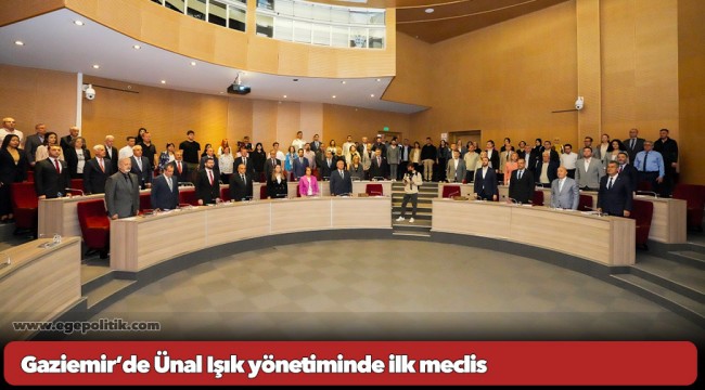 Gaziemir’de Ünal Işık yönetiminde ilk meclis