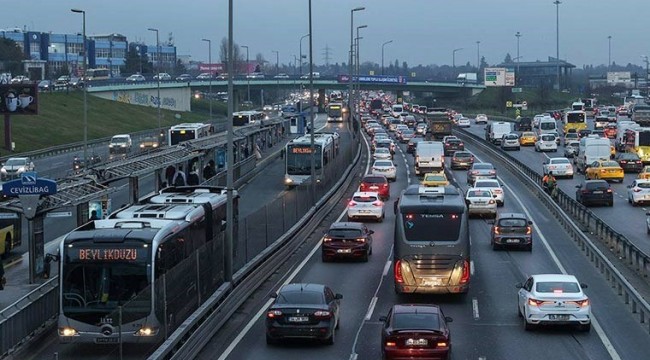 İstanbul ve Ankara&#039;da yasaklandı: Bazı araçlar trafiğe giremeyecek