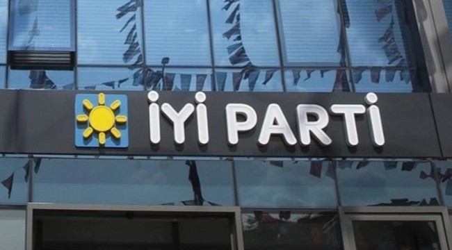 İYİ Parti&#039;de Koray Aydın&#039;ın ekibinden ilk istifa