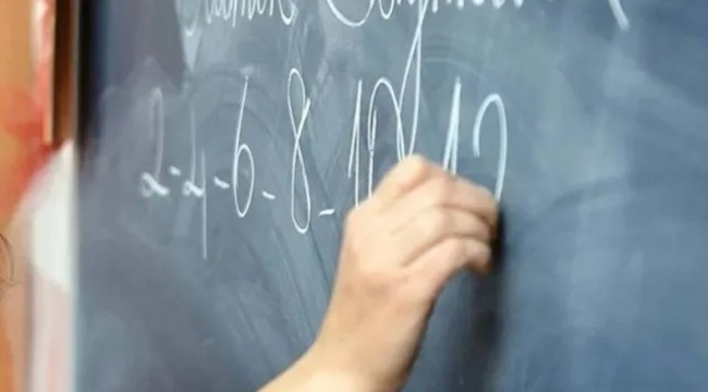 Öğretmenin &quot;nerelisin&quot; sorusuna cevabı beğenilmedi! Yazılıdan 90 aldı, mülakatta elendi