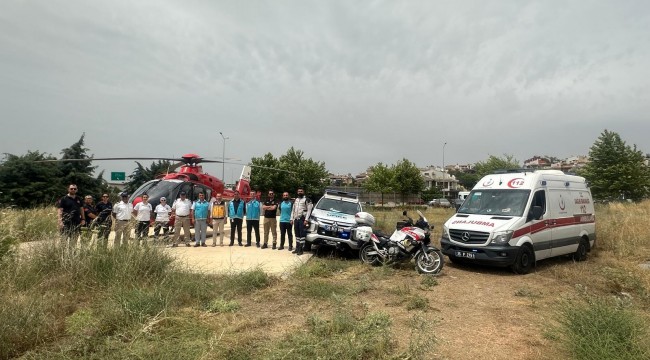 Sağlık Bakanlığı’ndan otoban kenarlarında  helikopterli, ambulanslı bayram tedbiri....