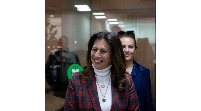 Zafer Partisi Urla’da Belma Camcı’ya emanet.