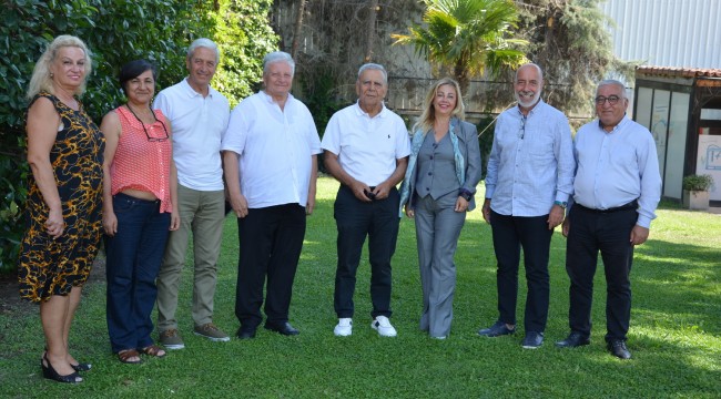 Aziz Başkandan İGC&#039;ye ziyaret