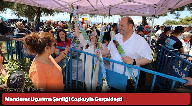 Menderes Uçurtma Şenliği Coşkuyla Gerçekleşti