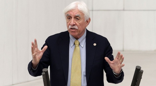 PKK elebaşı Öcalan&#039;dan dikkat çeken talep: Özgür Özel ile görüşmek istiyor! Mazlum Abdi&#039;ye mektup yollamış