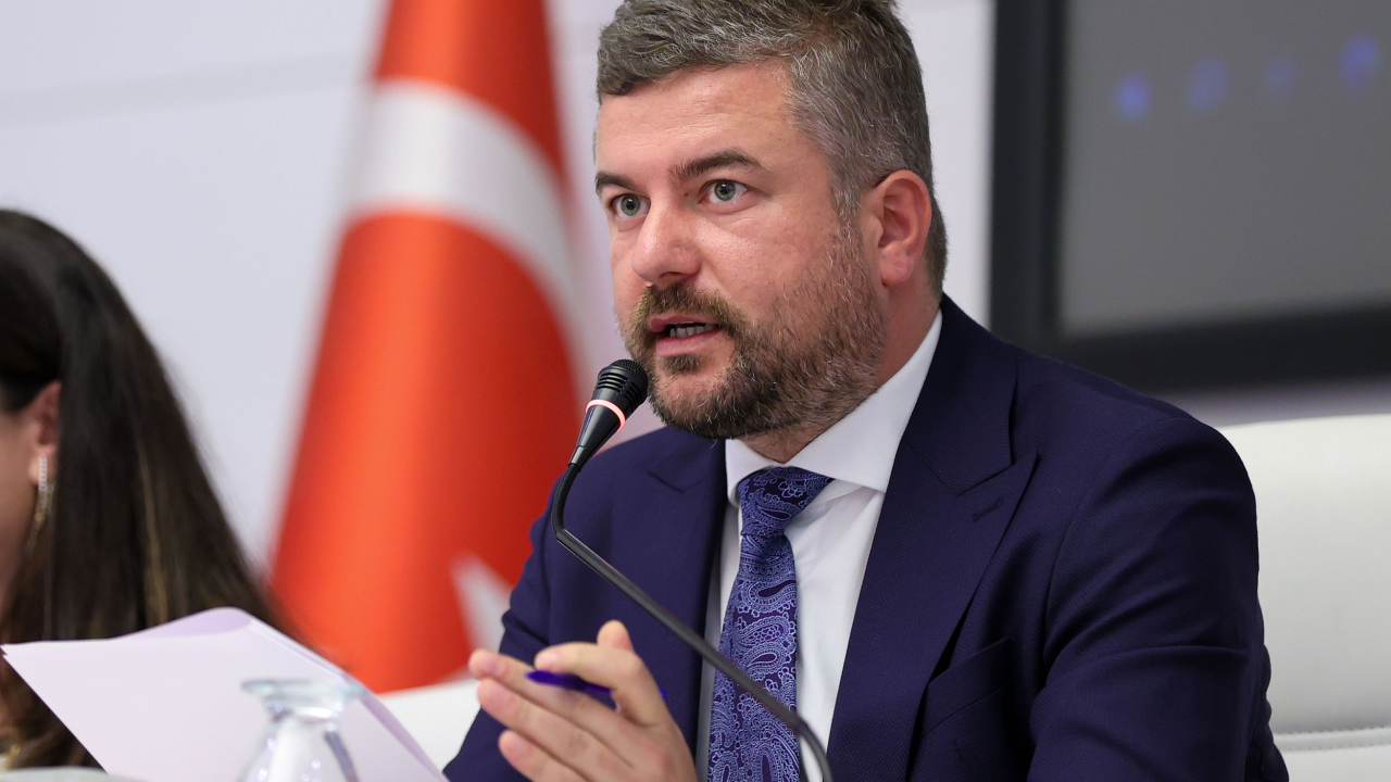 Başkan Görkem Duman’dan vatandaşlara su tasarrufu çağrısı: “Artık bardağın yarısı boş!”