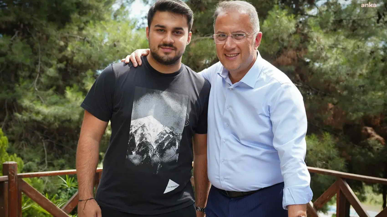 Murat Çalık, oğlunun doğum gününü hastaneden kutladı