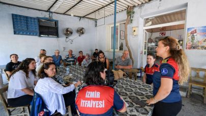 İzmirli baba ve kızı yangınlara karşı omuz omuza mücadele ediyor