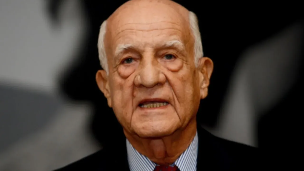 İnan Kıraç’ın vasilerinden &#039;128 milyon liralık ücret&#039; açıklaması geldi: Avans olarak verildi