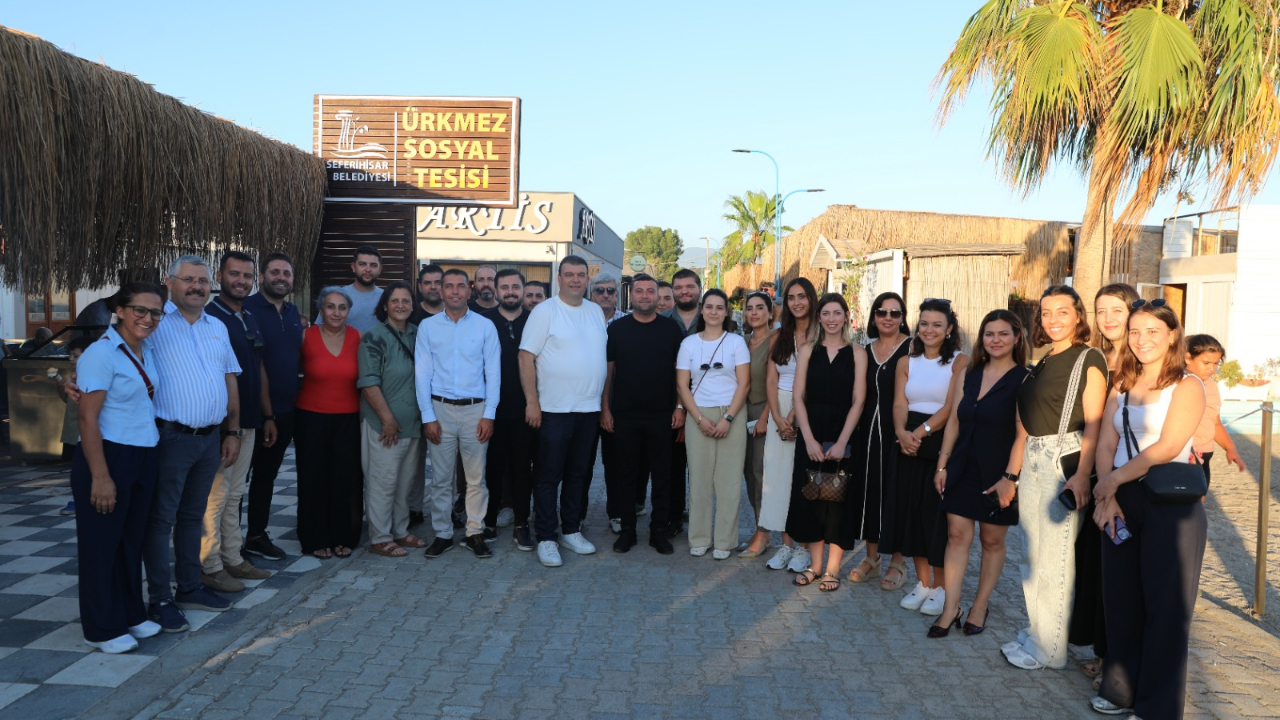 Seferihisar Belediyesi’nden Ürkmez’e Denize Sıfır Sosyal Tesis