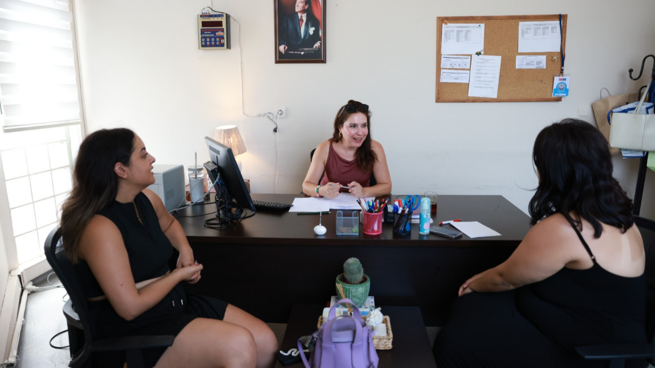 Bayraklı Belediyesinden YKS’de tercih desteği