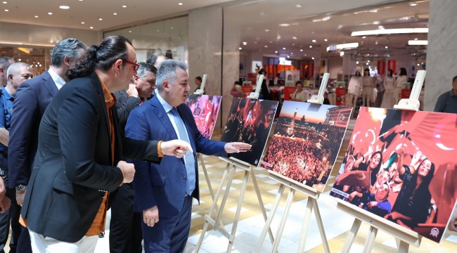 İzmir Valiliğinden 15 Temmuz Fotoğraf Sergisi