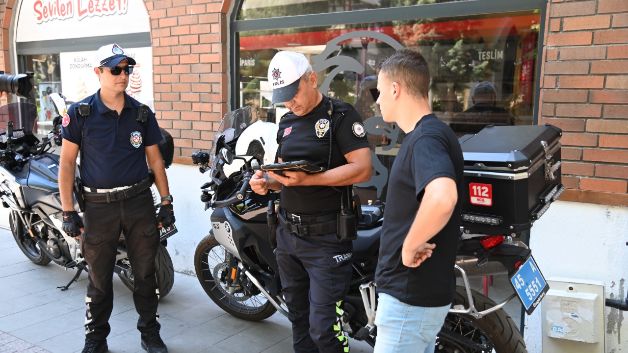 Büyükşehir’den Kaldırımlar ve Sevgi Yollarında Denetim