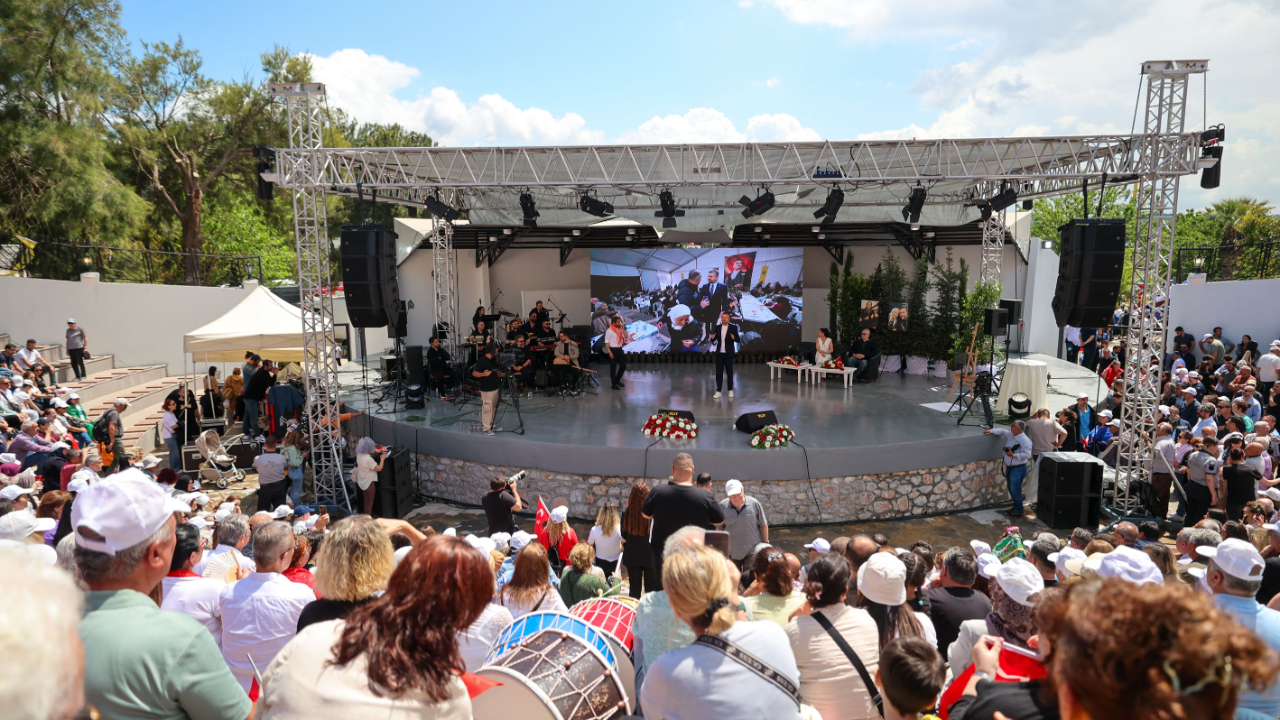 Zeki &amp; Metin sahnesi yıllar sonra “Perde” diyecek