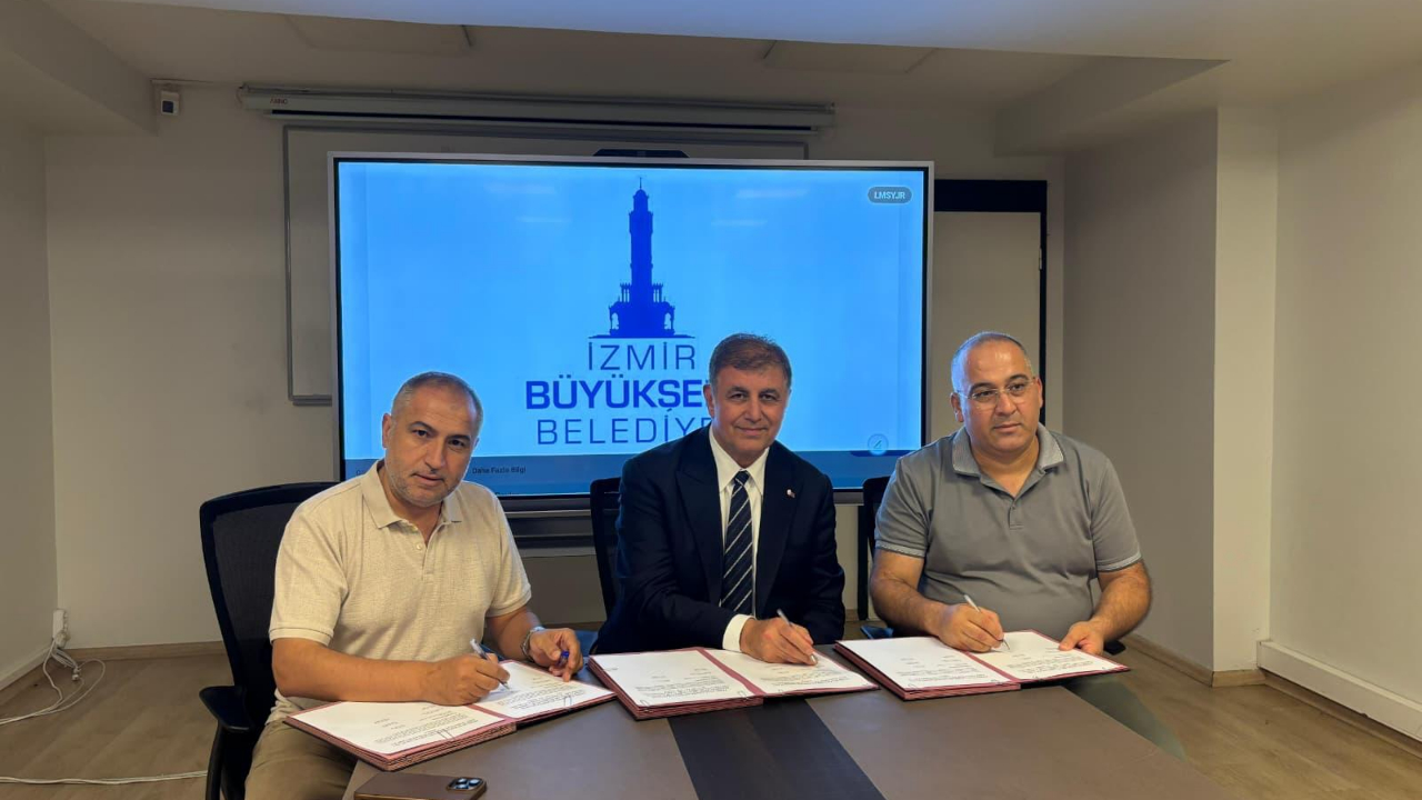 Grand Plaza ve İztarım&#039;da imzalar atıldı