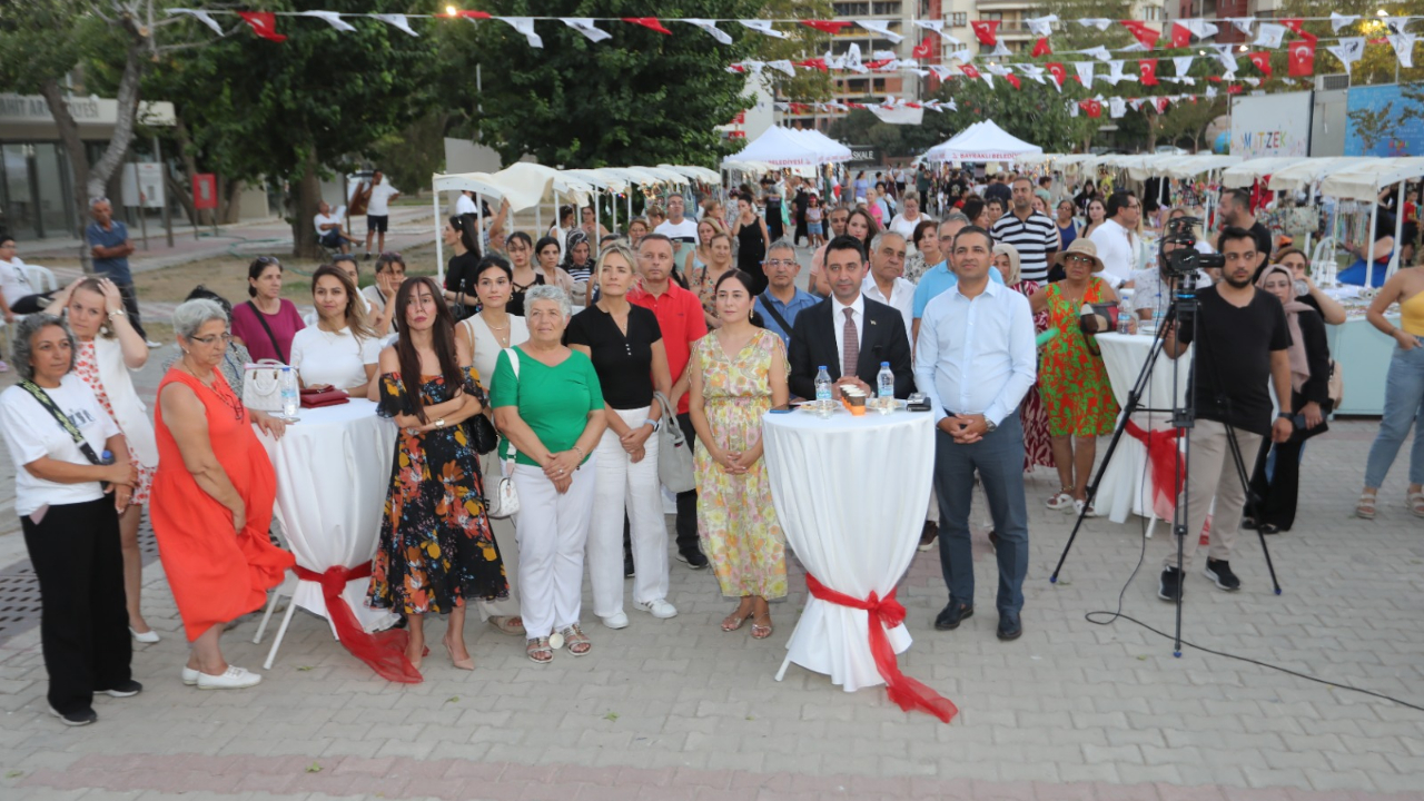 Bayraklı’da “Kadın Emeği ve Dayanışma Günleri” başladı