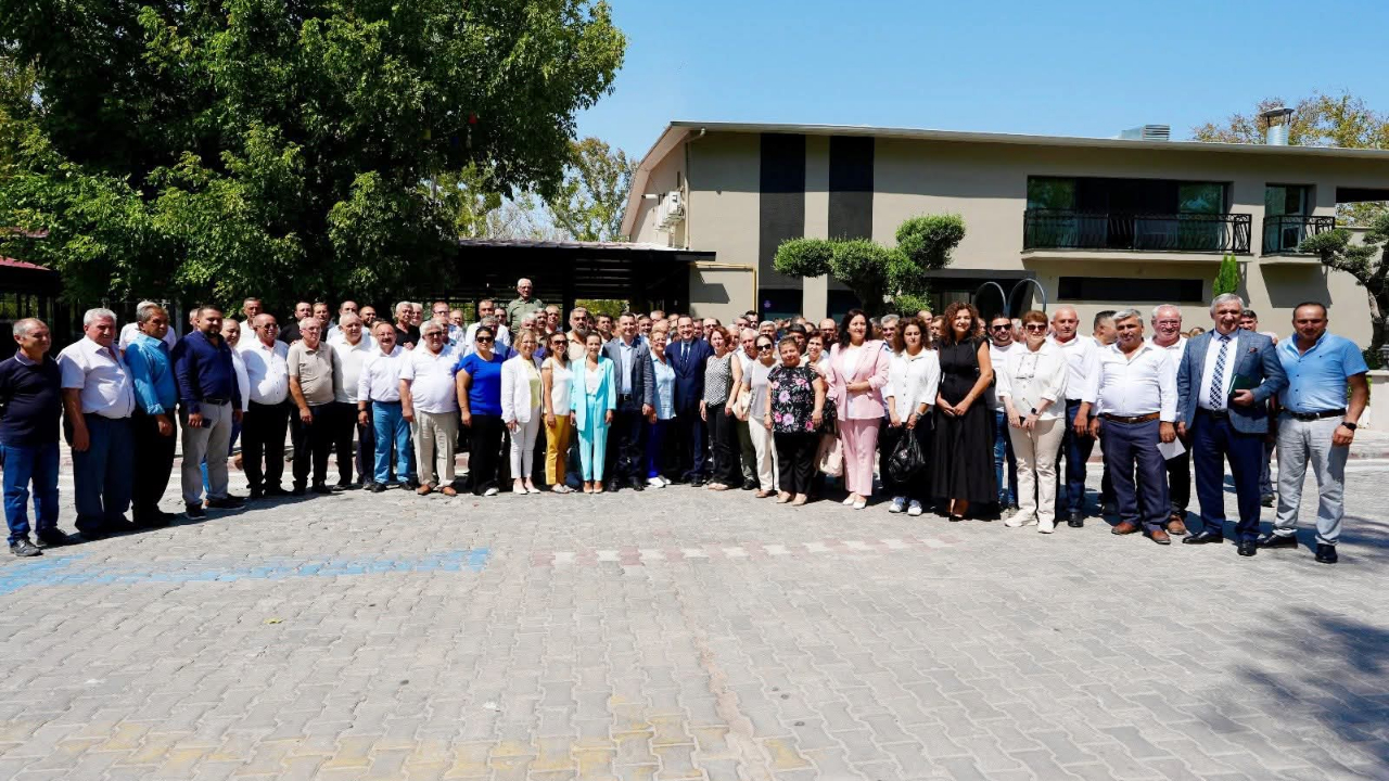 Başkan Dutlulu, Akhisar’da Muhtarlarla Buluştu