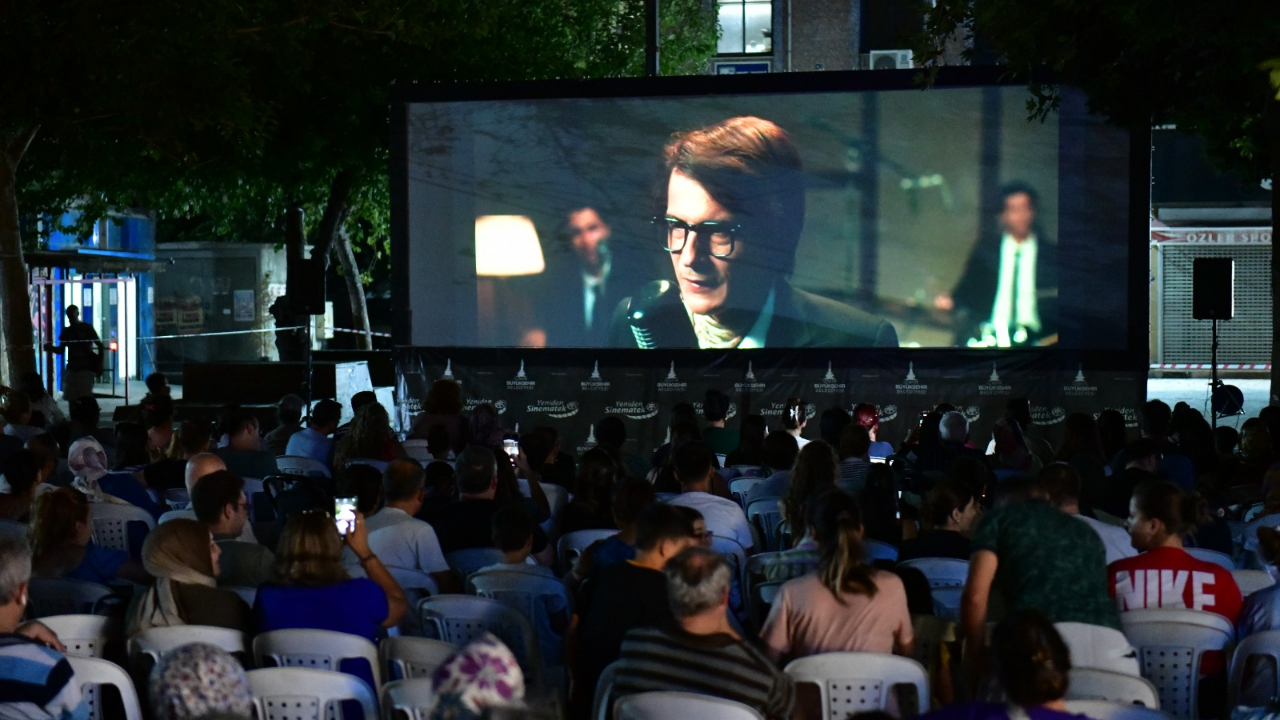 Çiğli’de yaz coşkusu: Müzik, tiyatro, sinema ve renkli atölyeler