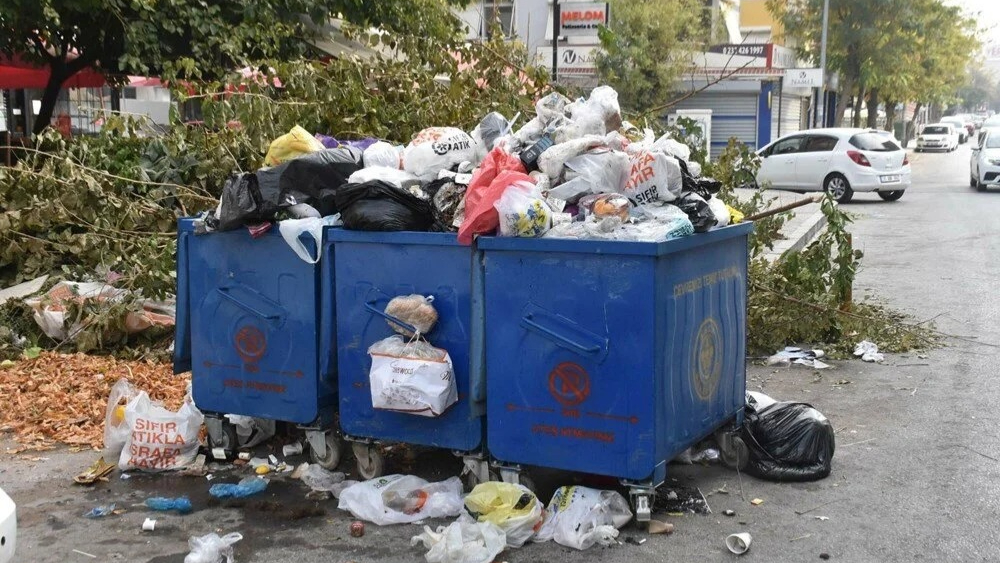 İzmir’de Çöp Depolama Alanı Sorunu İlçeleri Vurdu... Salgın Hastalık Riski Kapıda