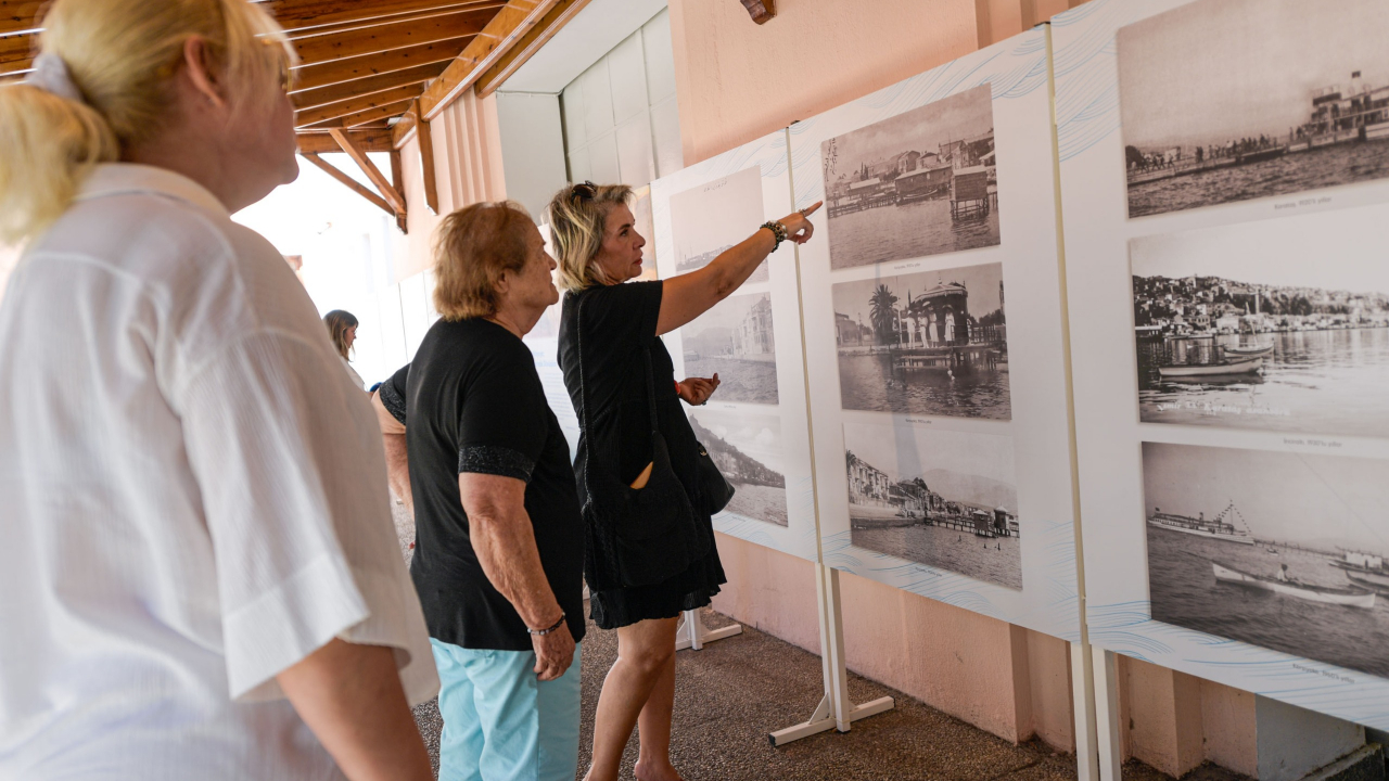 İzmirlilerin denizle ilişkisi sergiye dönüştü