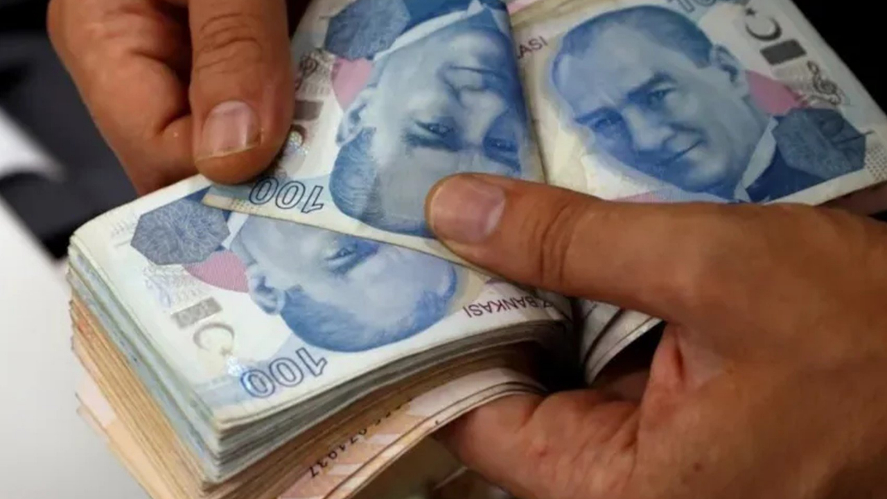 Bankalardan rekor gelir: Yurttaşın cebinden tüketici kredilerine rekor faiz gitti