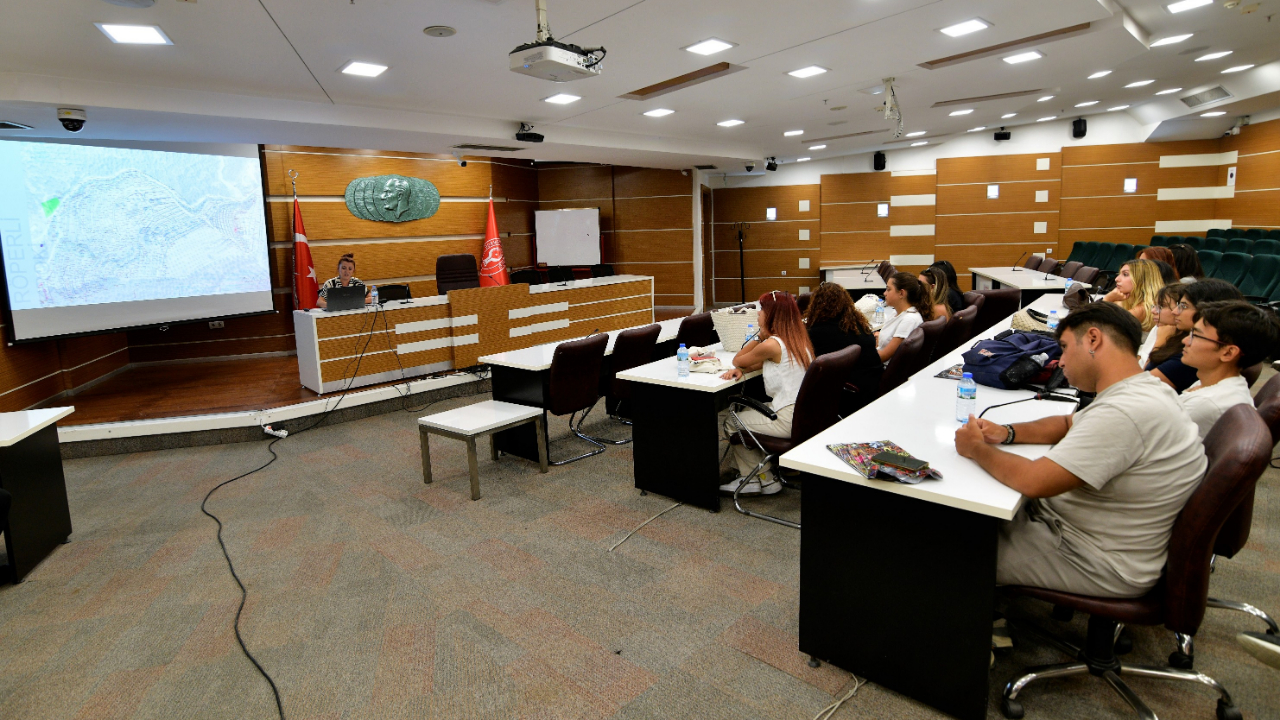 Peyzaj Mimarlığı öğrencileri uzmanlarla buluştu