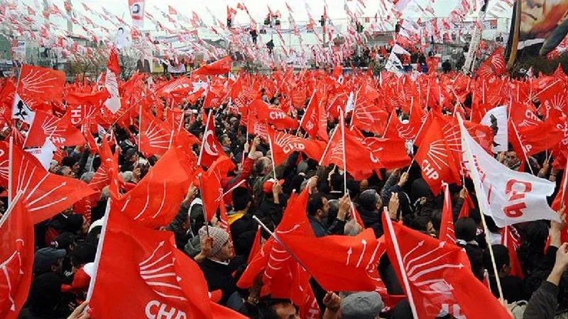 CHP&#039;nin kongreleri iptal ediliyor: Başakşehir ve Bakırköy kongreleri de yapılmayacak