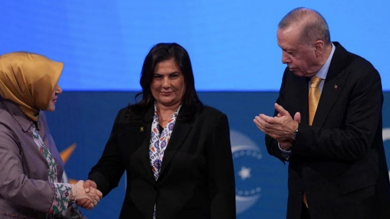 AKP'ye geçen Özlem Çerçioğlu'na sürpriz telefon: 'Erdoğan'a güven dedim'